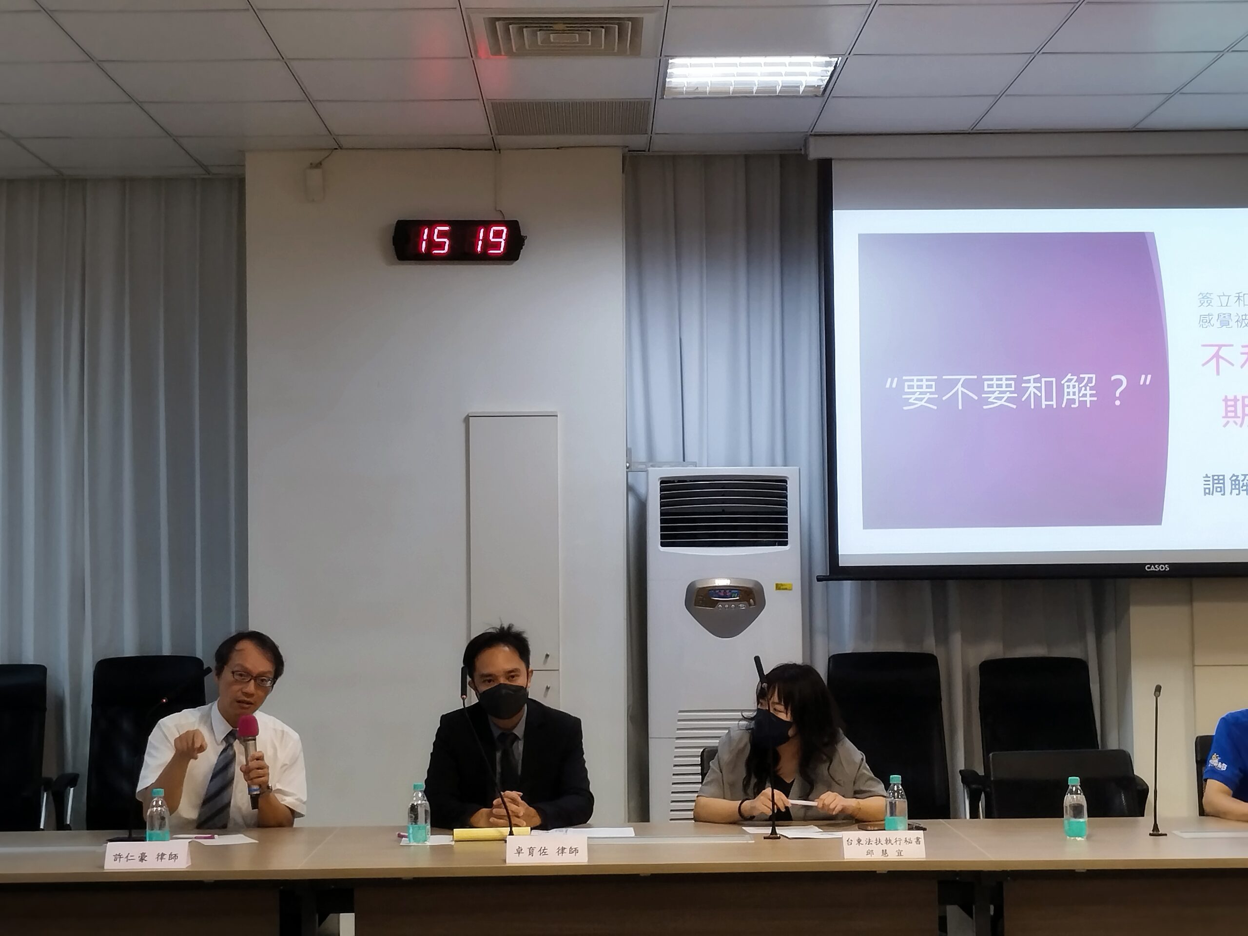 召開「理性與感性」座談會 精進服務品質