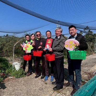 嘉義犯保與嘉義地檢署檢察長共同關懷受風災馨生人